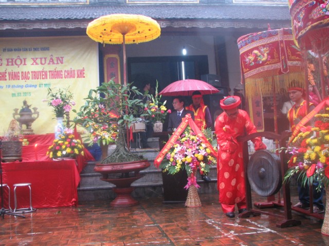 Lễ hội xuân và giỗ tổ nghề vàng Châu Khê 2015 